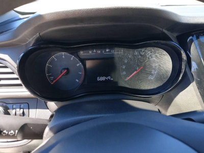 Opel Karl 1.0 75 CV Cosmo (14)