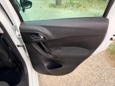Citroen C3 1.2 VTi 82 Exclusive (17)