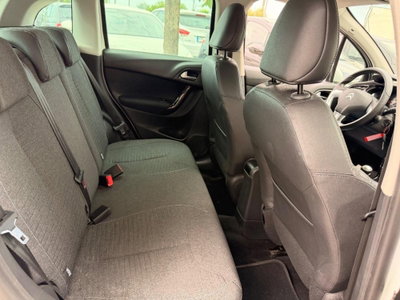 Citroen C3 1.2 VTi 82 Exclusive (19)