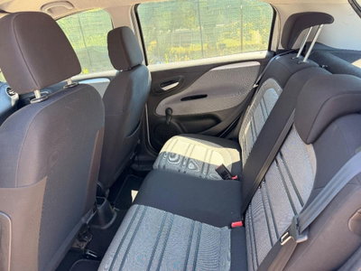 Fiat Punto Evo 1.2 5 porte S&S Active (9)