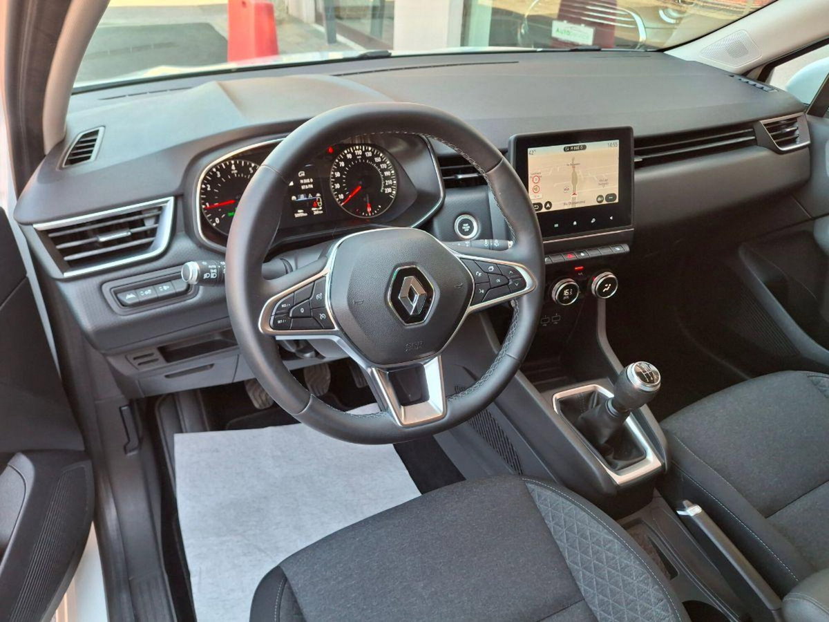 Renault Clio SCe 75 CV 5 porte Zen (8)