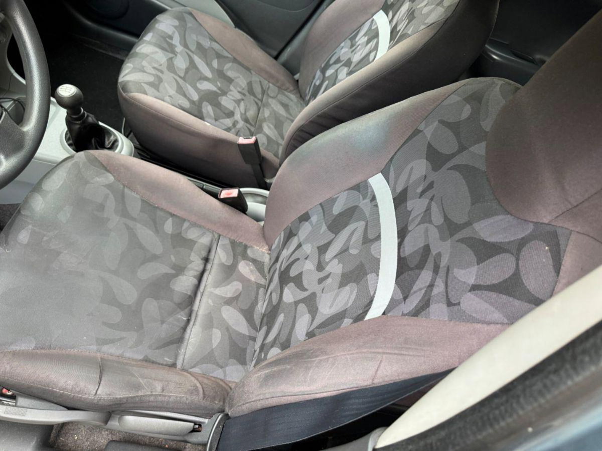 Suzuki Alto 1.0 GLX (10)