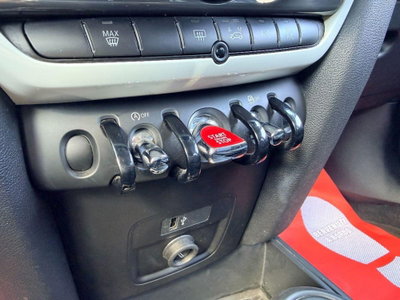 MINI Mini Countryman 2.0 Cooper SD Business Countryman (18)