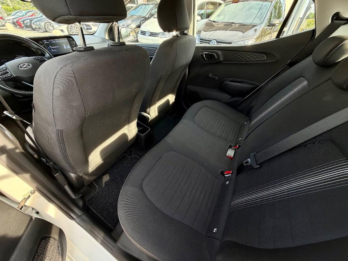 Hyundai i10 1.0 MPI AT Prime (10)