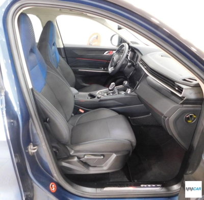 Lynk & Co 01 01 1.5 td phev (14)