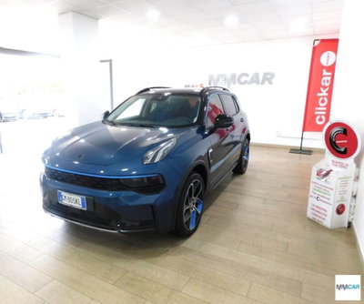 Lynk & Co 01 01 1.5 td phev (2)