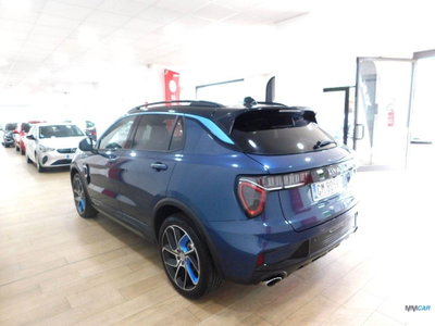 Lynk & Co 01 01 1.5 td phev (4)