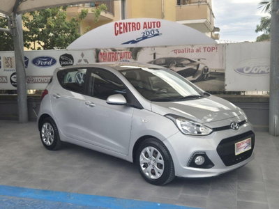 Hyundai i10 1.0 LPGI Econext Login usata