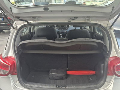 Hyundai i10 1.0 LPGI Econext Login (17)