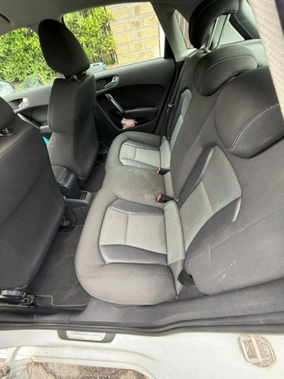 Audi A1 Sportback 1.4 TDI ultra Design (7)