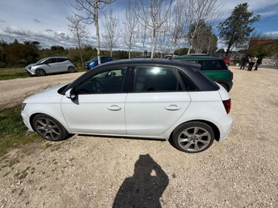 Audi A1 Sportback 1.4 TDI ultra Design (9)