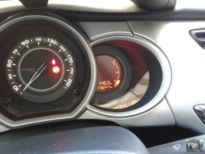 Citroen C3 1.1 White Selection (13)