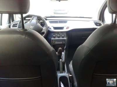 Citroen C3 1.1 White Selection (8)
