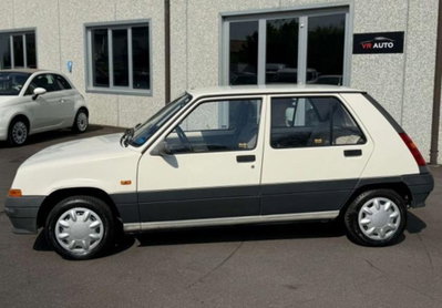 Renault 5 5 porte TC (3)