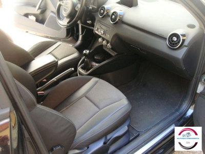 Audi A1 1.6 TDI 105 CV Ambition (11)