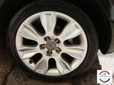Audi A1 1.6 TDI 105 CV Ambition (7)