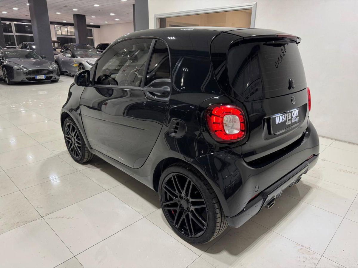 smart Fortwo BRABUS 0.9 Turbo twinamic (2)