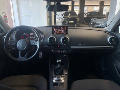 Audi A3 Sportback 1.0 TFSI Business (11)