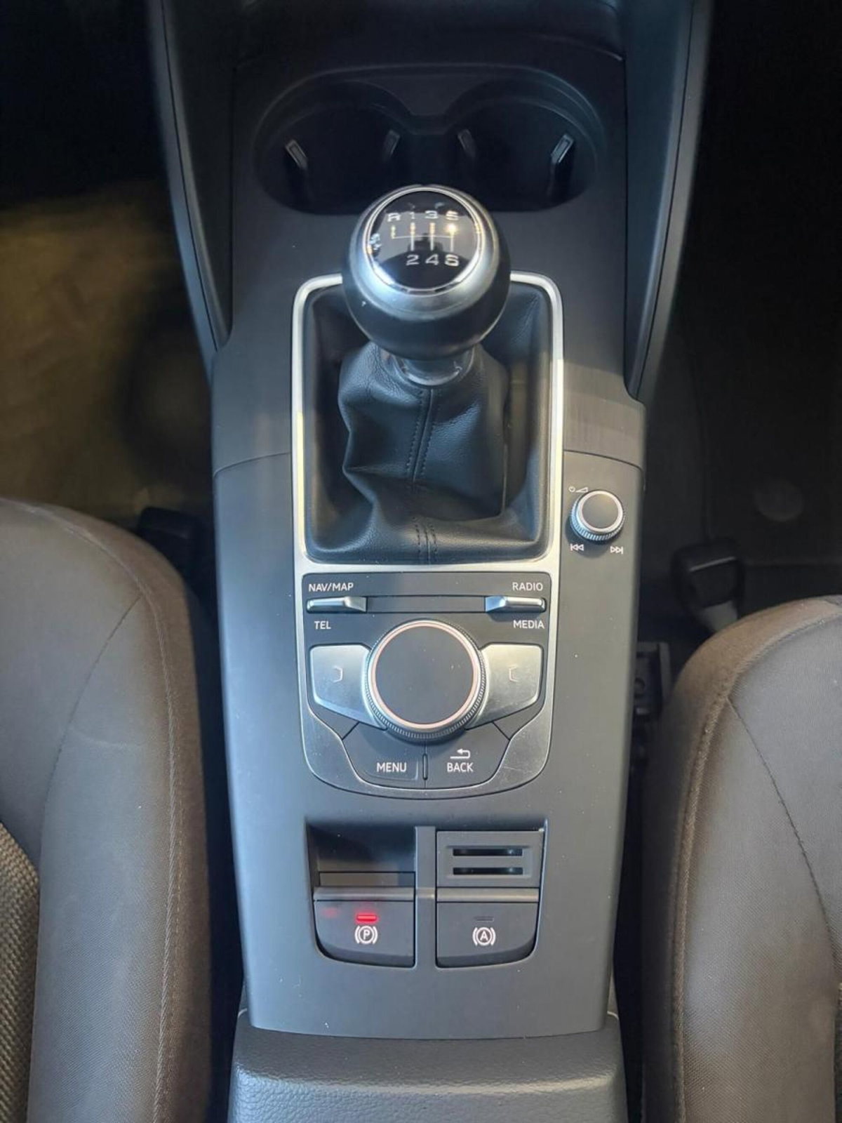 Audi A3 Sportback 1.0 TFSI Business (14)