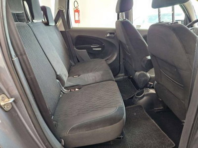 Citroen C3 Picasso 1.6 HDi 90 airdream Style (11)