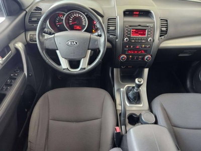 Kia Sorento 2.2 16V CRDI VGT 4WD Active (13)