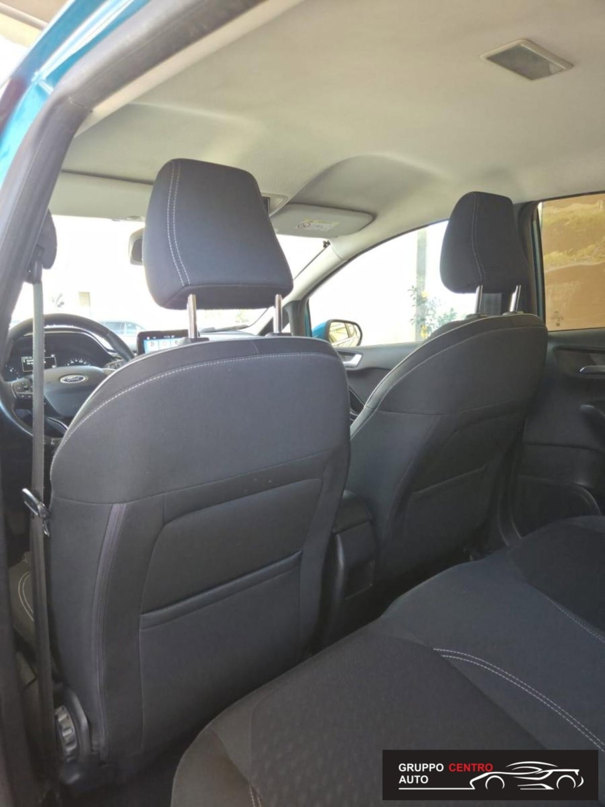 Ford Fiesta 1.5 EcoBlue 5 porte Titanium (16)