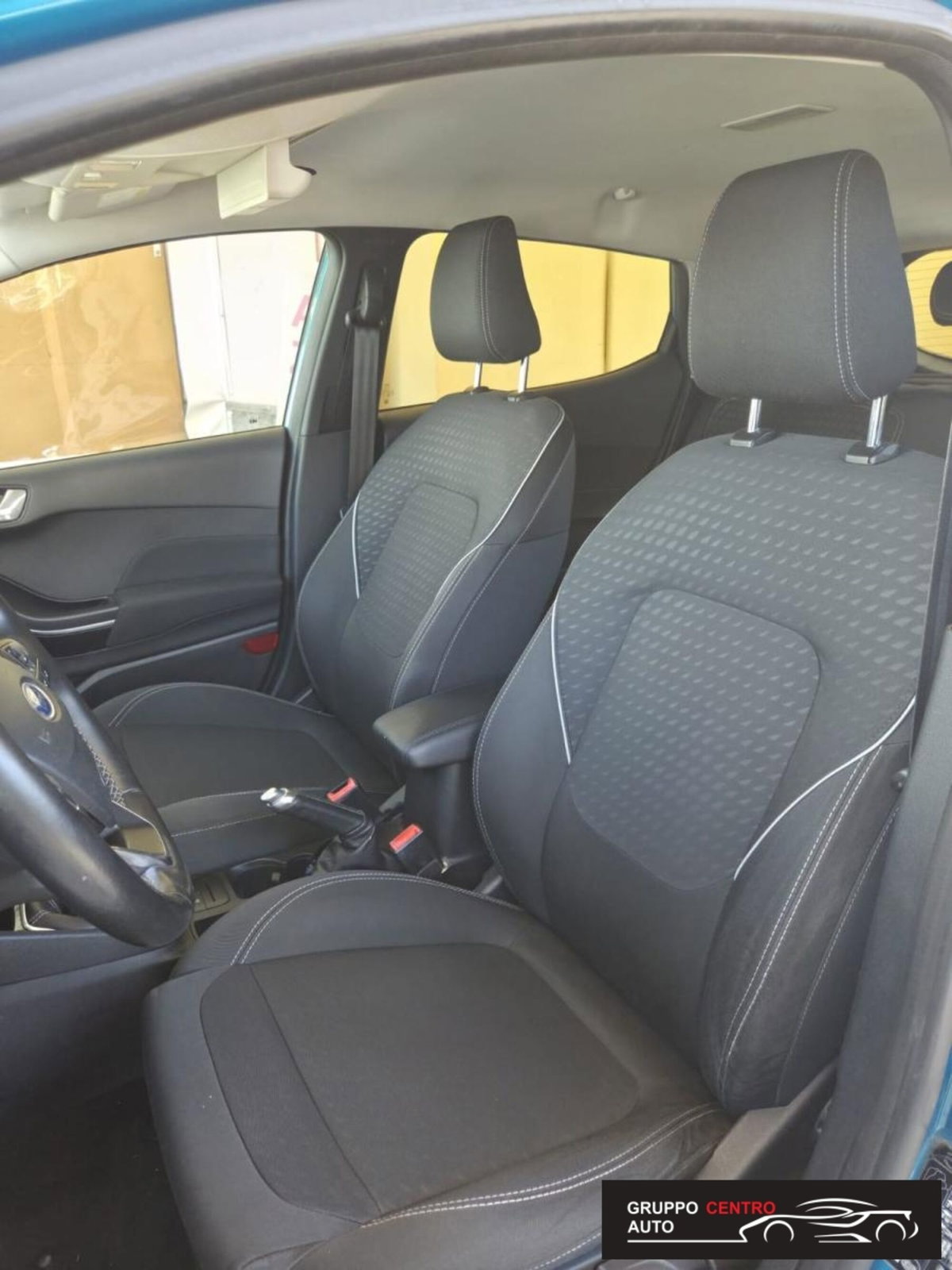 Ford Fiesta 1.5 EcoBlue 5 porte Titanium (17)