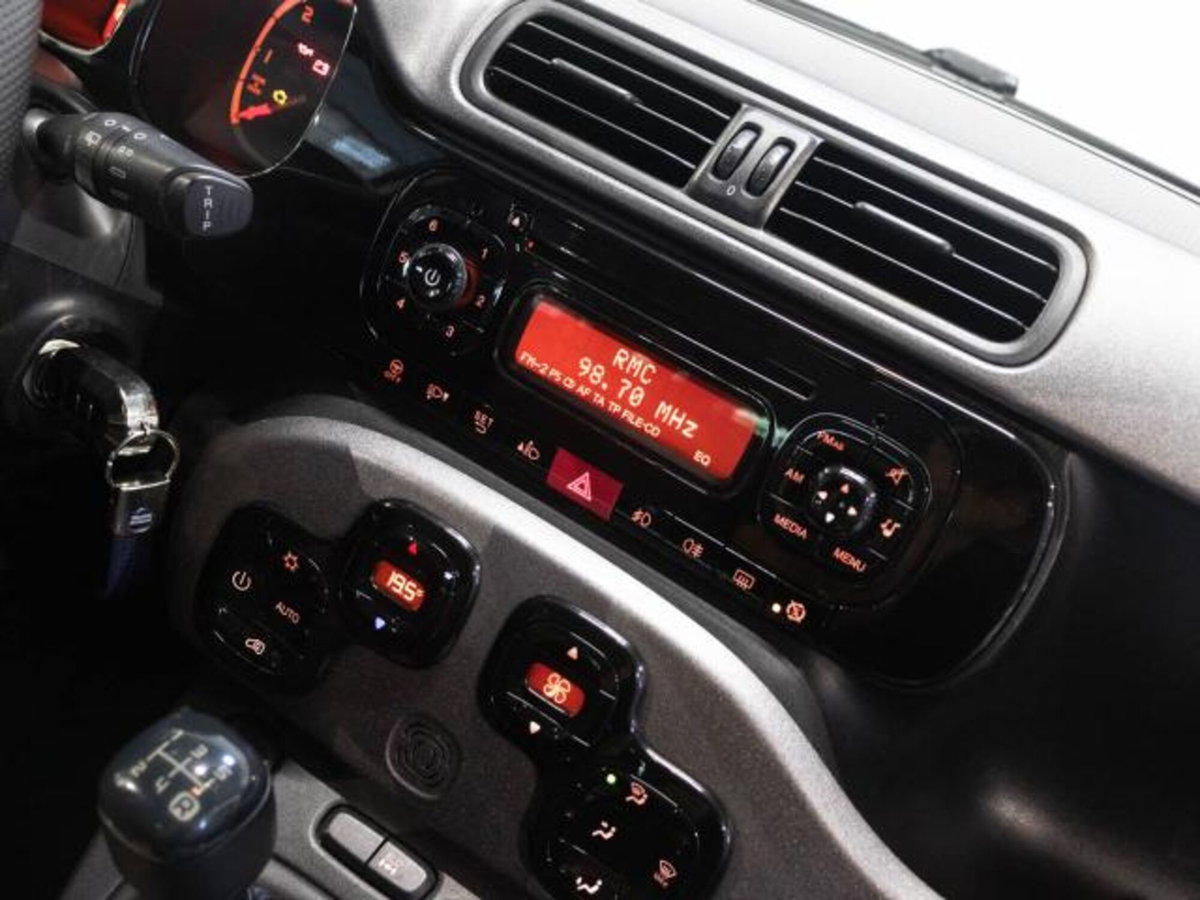 Fiat Panda 1.3 MJT 16V DPF 4x4 Climbing (12)