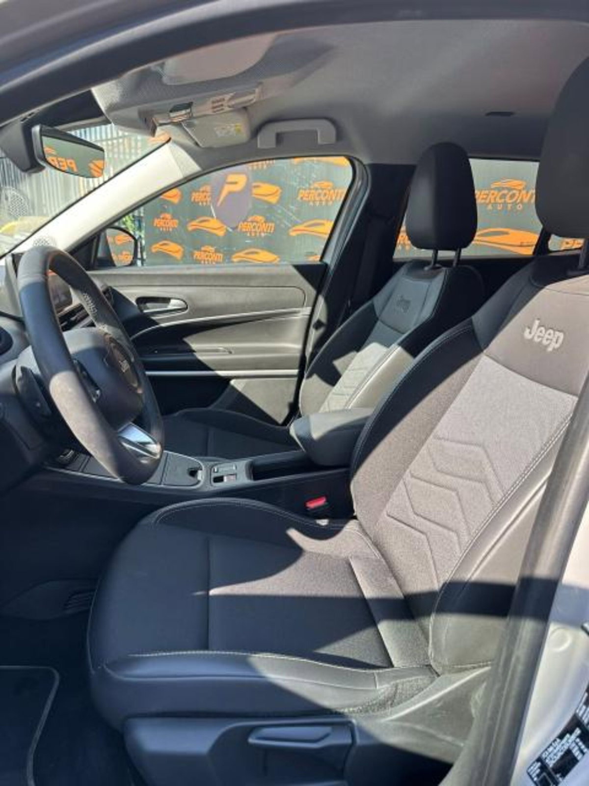 Jeep Avenger 1.2 turbo Summit fwd 100cv (16)