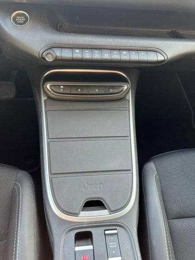 Jeep Avenger 1.2 turbo Summit fwd 100cv (18)