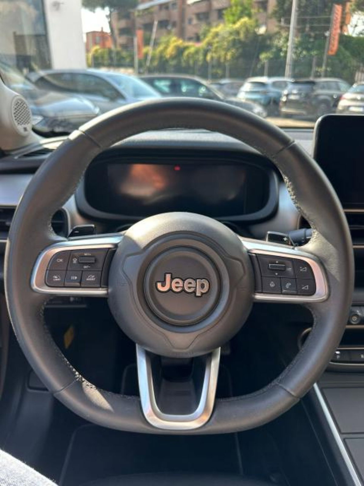 Jeep Avenger 1.2 turbo Summit fwd 100cv (5)