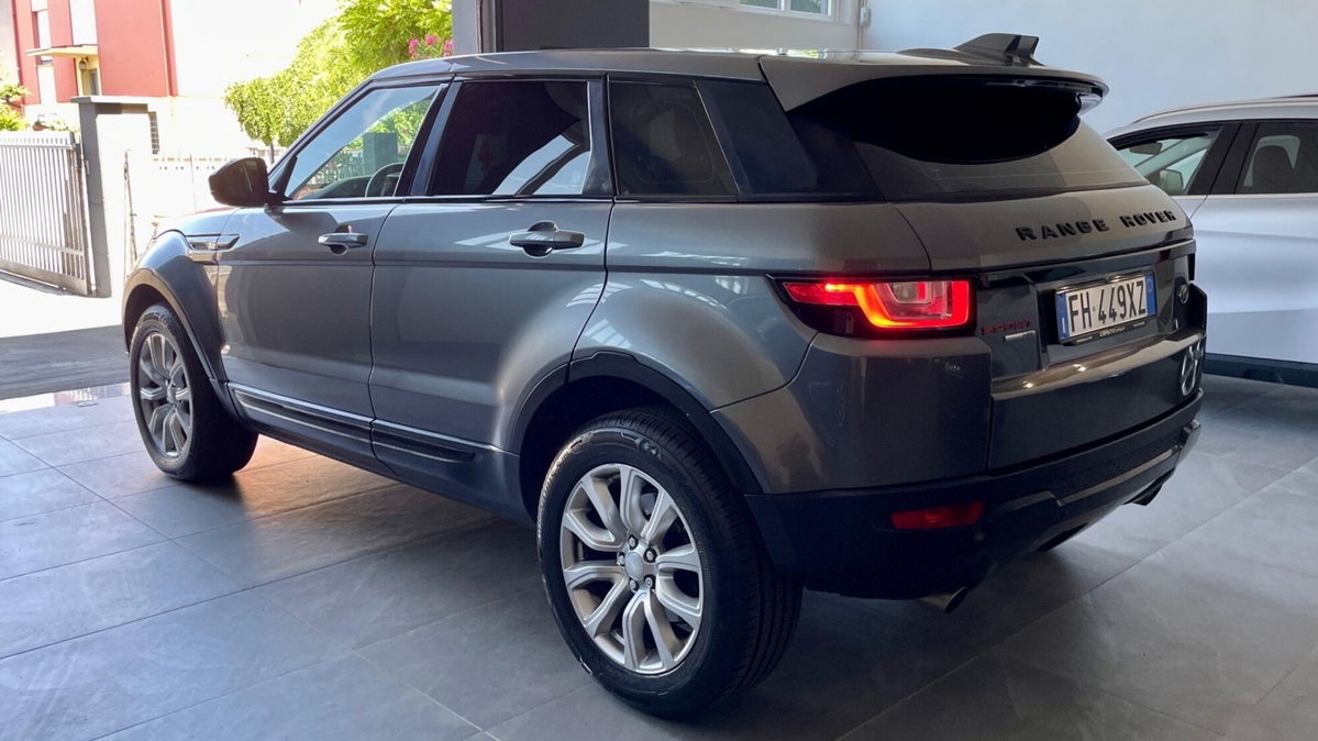 Land Rover Range Rover Evoque 2.0 TD4 150 CV 5p. HSE (5)