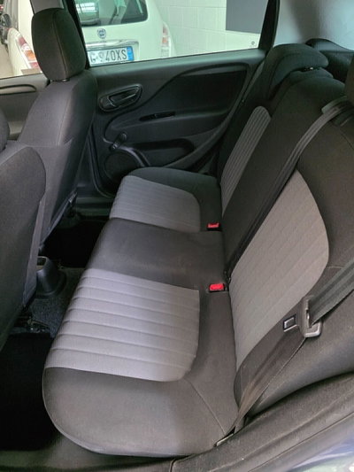 Fiat Punto 1.2 8V 5 porte Easy (10)