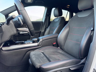 Mercedes-Benz GLA SUV 180 d Automatic Premium (10)