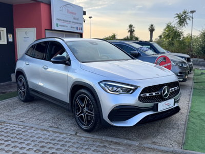 Mercedes-Benz GLA SUV 180 d Automatic Premium (3)