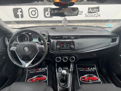 Alfa Romeo Giulietta 1.6 JTDm Super 120cv (8)
