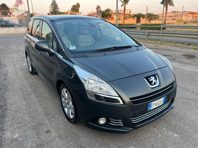 Peugeot 5008 2.0 HDi 150CV Allure (3)