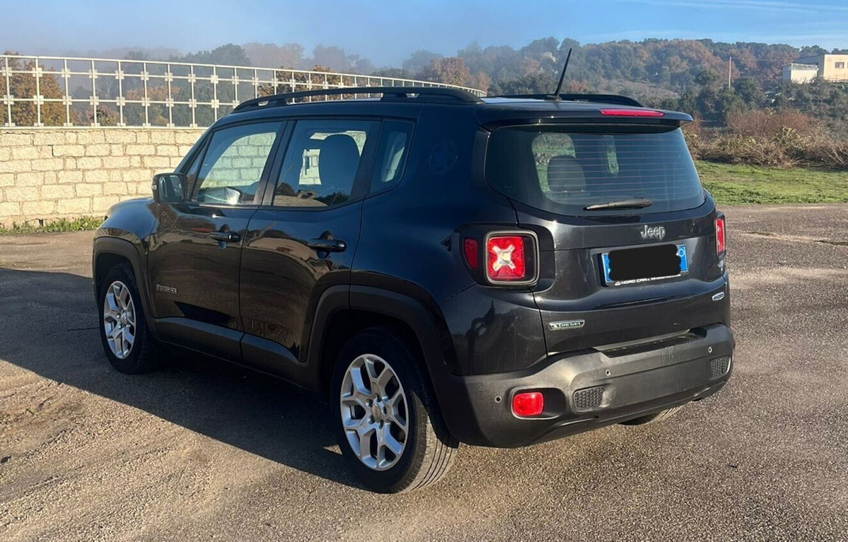 Jeep Renegade 1.6 Mjt DDCT 120 CV Limited (11)