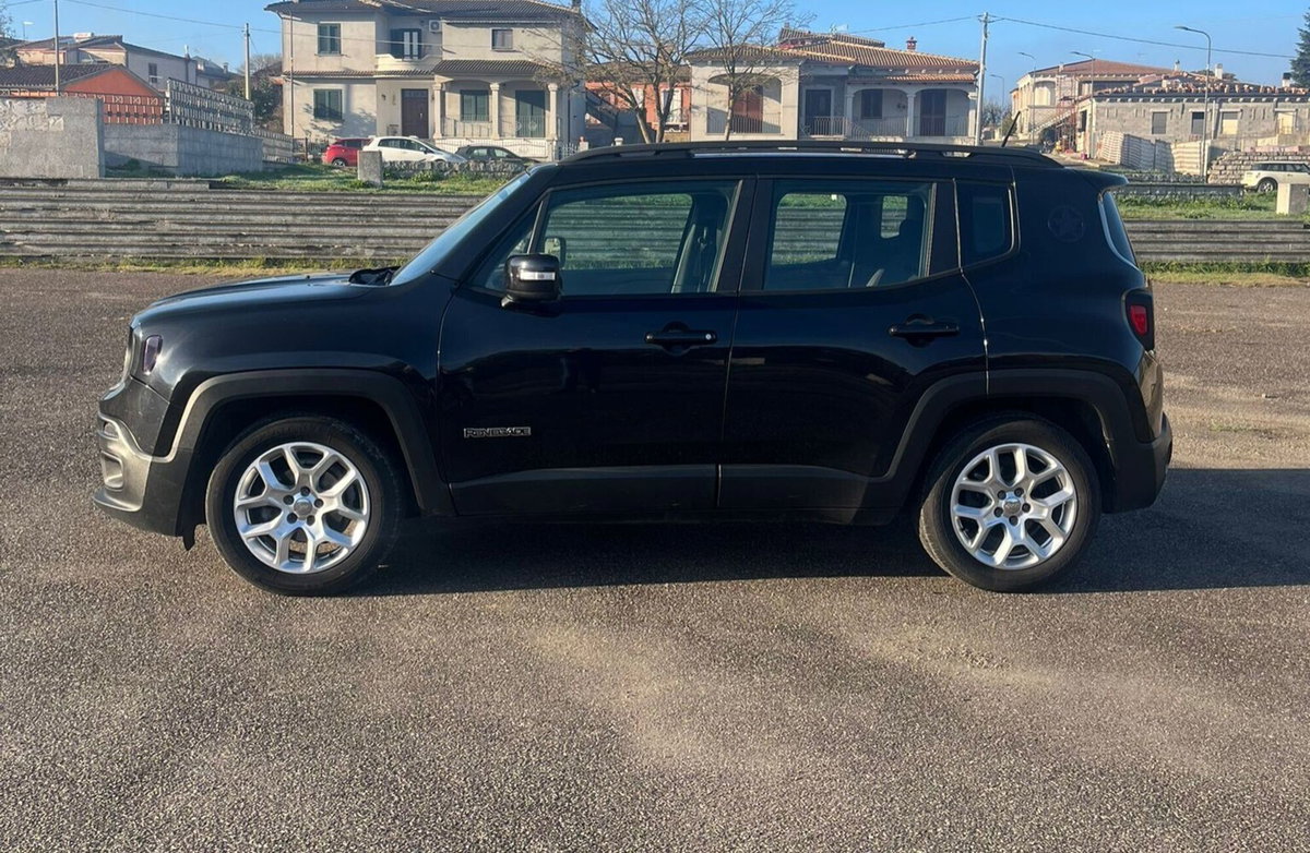 Jeep Renegade 1.6 Mjt DDCT 120 CV Limited (3)