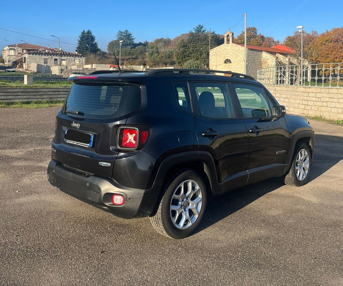 Jeep Renegade 1.6 Mjt DDCT 120 CV Limited (9)