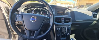 Volvo V40 D2 1.6 Momentum (10)