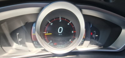 Volvo V40 D2 1.6 Momentum (11)