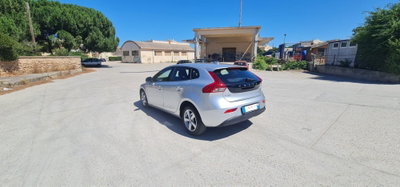 Volvo V40 D2 1.6 Momentum (3)