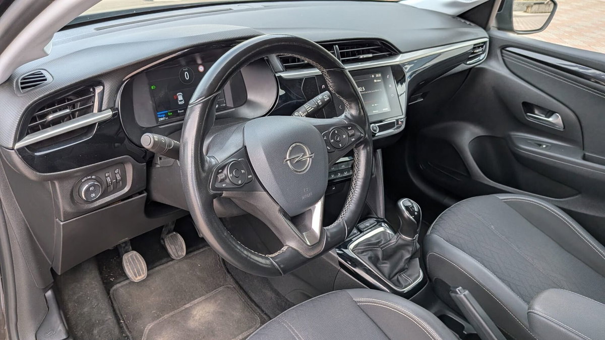 Opel Corsa 1.2 Edition (15)