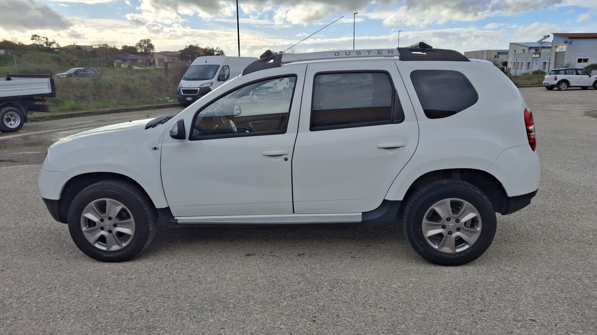 Dacia Duster 1.5 dCi 110CV S&S 4x2 Serie Speciale Lauréate Family (5)