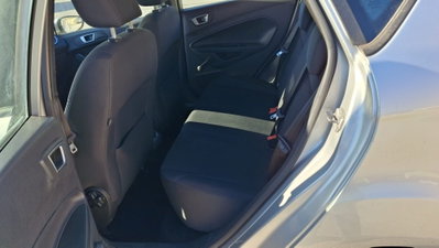 Ford Fiesta Plus 1.5 TDCi 75CV 5 porte (11)