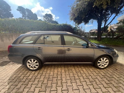 Toyota Avensis Station Wagon 2.2 D-4D 16V Station Wagon (7)