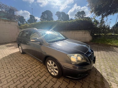 Toyota Avensis Station Wagon 2.2 D-4D 16V Station Wagon (8)