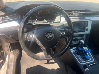 Volkswagen Passat Variant 2.0 TDI DSG Comfortline BlueMotion Technology (10)
