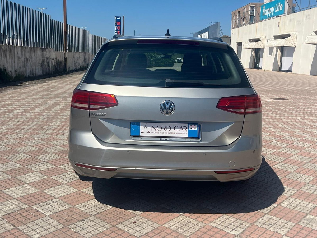 Volkswagen Passat Variant 2.0 TDI DSG Comfortline BlueMotion Technology (5)